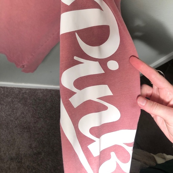Pink Victoria secret light weight sweatshirt - Picture 4 of 5